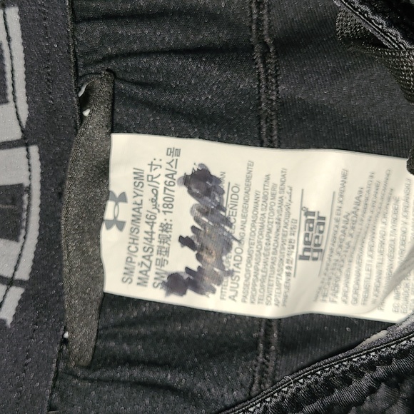 Under Armour Heat Gear Shorts, Men's Small, Black w St. A's graphic - Picture 6 of 9